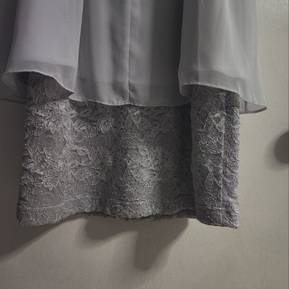 J Howard Gray Formal Dress - Picture 7 of 7